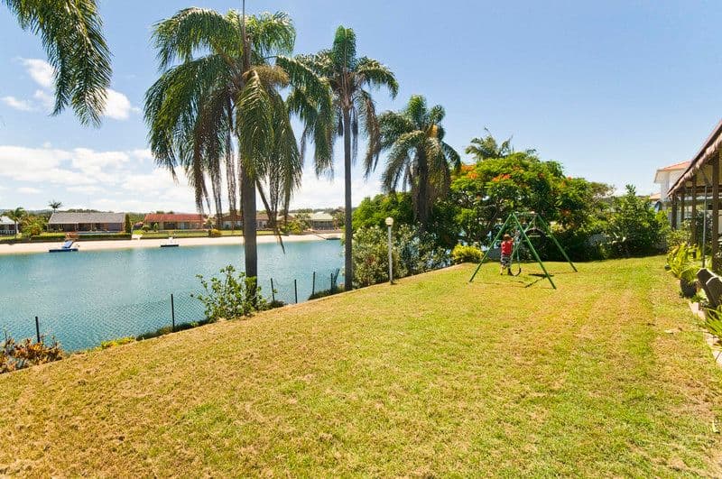 124 Melaleuca Drive, PALM BEACH QLD 4221, Palm Beach - Thumbnail 4