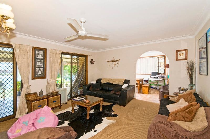 124 Melaleuca Drive, PALM BEACH QLD 4221, Palm Beach - Thumbnail 8