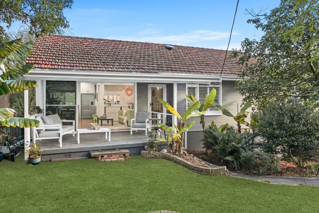 25 Woodvale Avenue, North Epping - Image 1