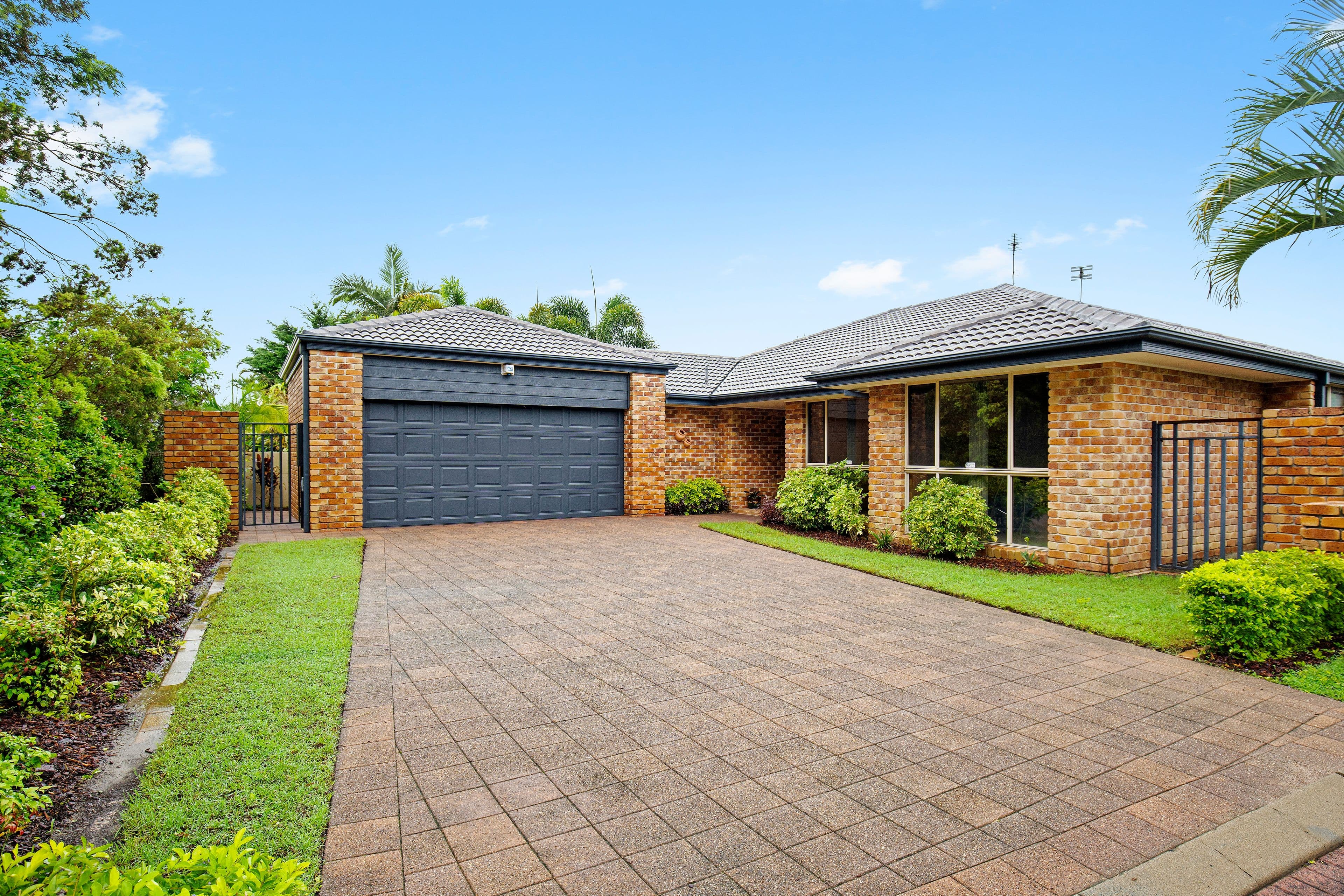 80 Martingale Circuit, Clear Island Waters QLD 4226, Clear Island Waters - Image 1