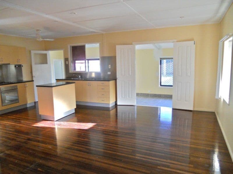 57 Edward Street, SOUTH MACKAY QLD 4740, South Mackay - Thumbnail 2
