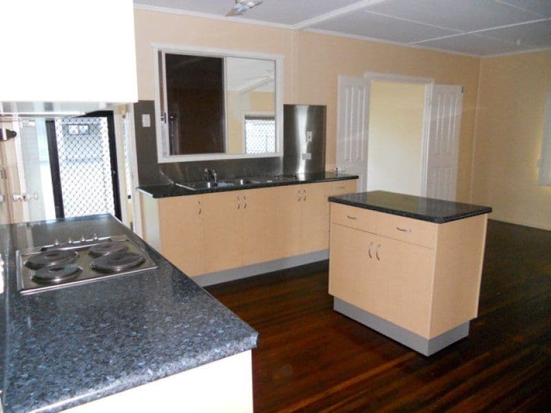 57 Edward Street, SOUTH MACKAY QLD 4740, South Mackay - Thumbnail 3