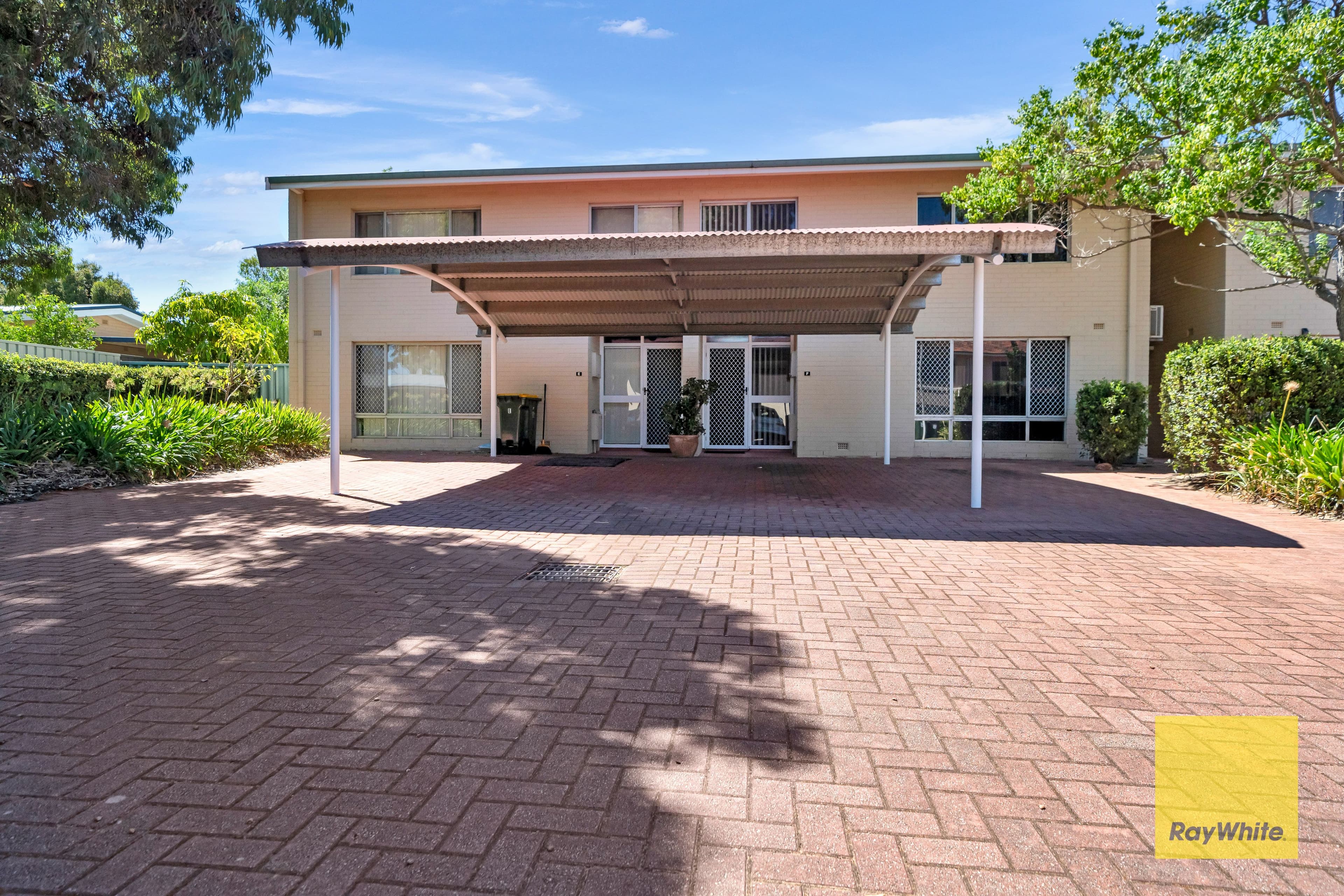 9F Shalford Way, Girrawheen WA 6064, Girrawheen - Thumbnail 5