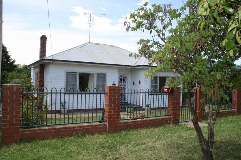 22 Shaw Street, YASS NSW 2582, Yass - Thumbnail 2