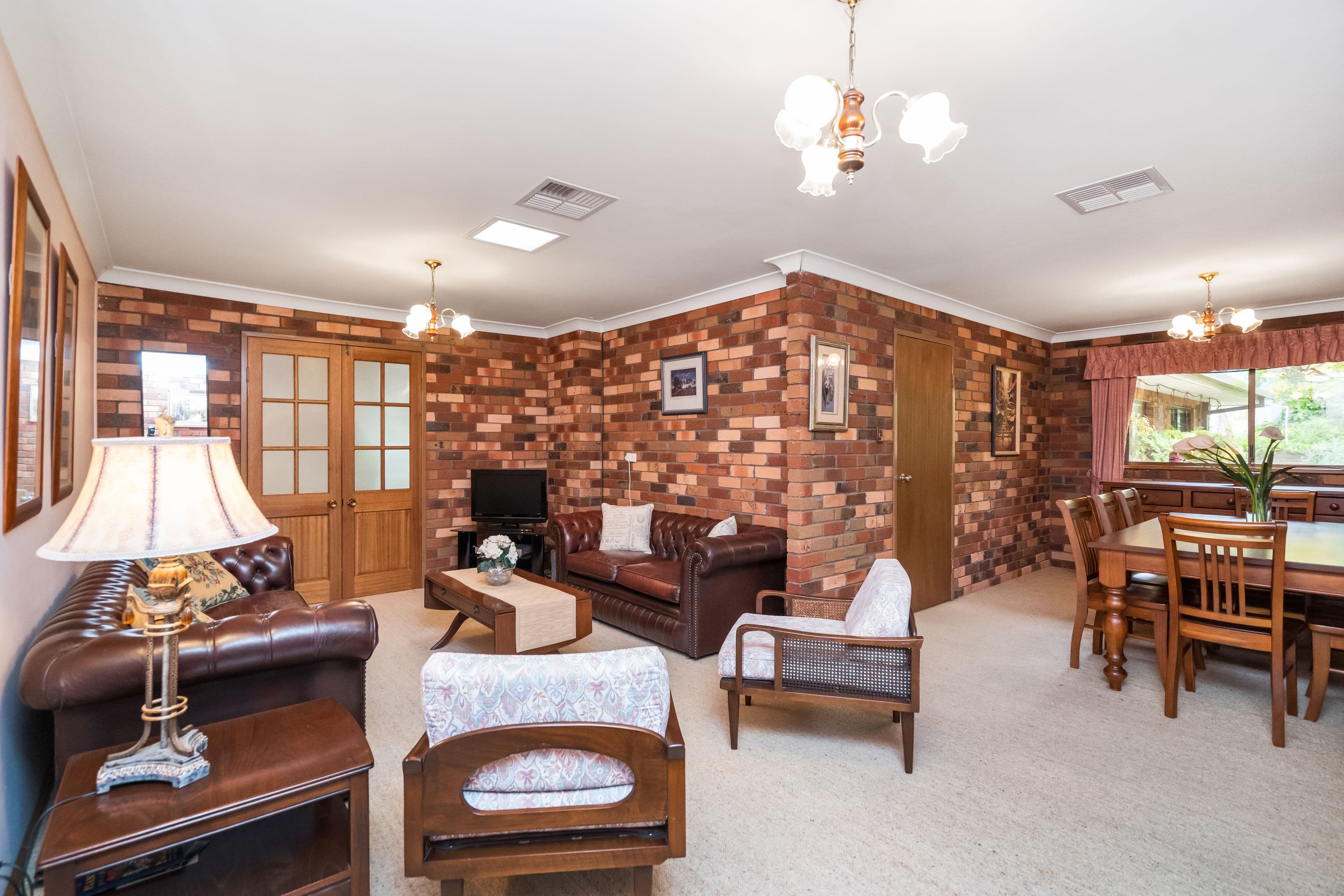 93 Leavenworth Drive, Mount Austin NSW 2650, Mount Austin - Thumbnail 5