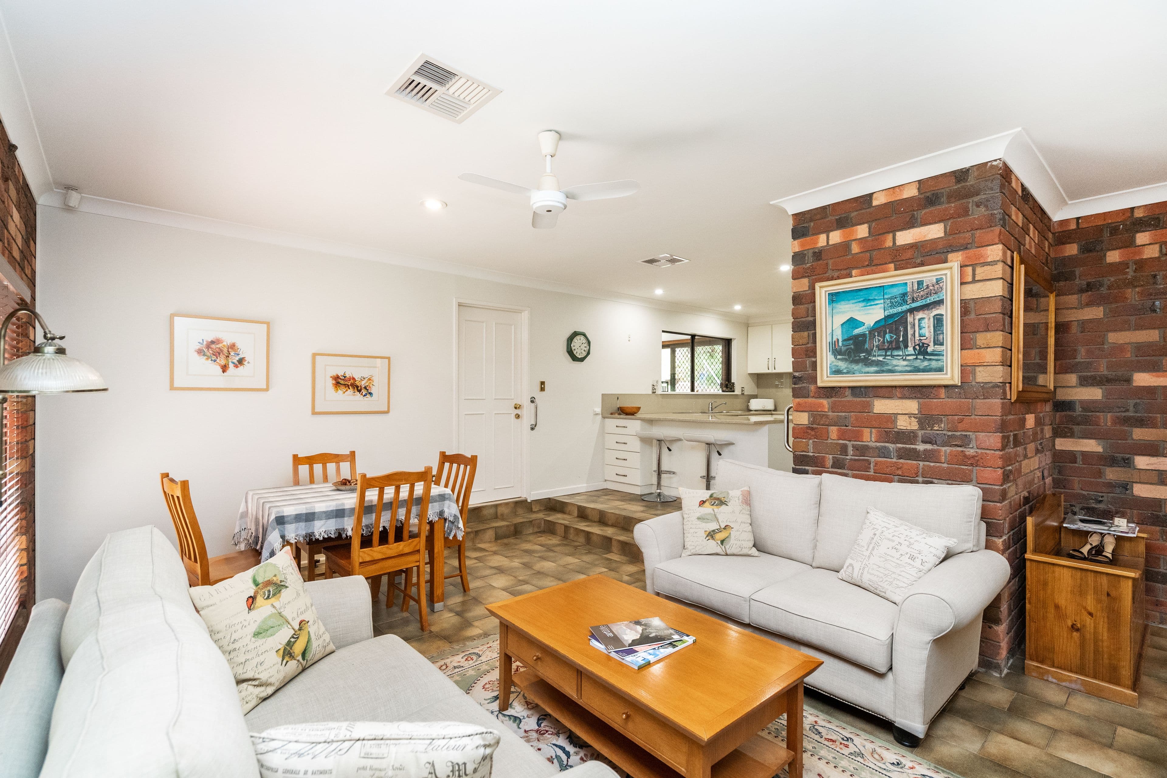 93 Leavenworth Drive, Mount Austin NSW 2650, Mount Austin - Thumbnail 7