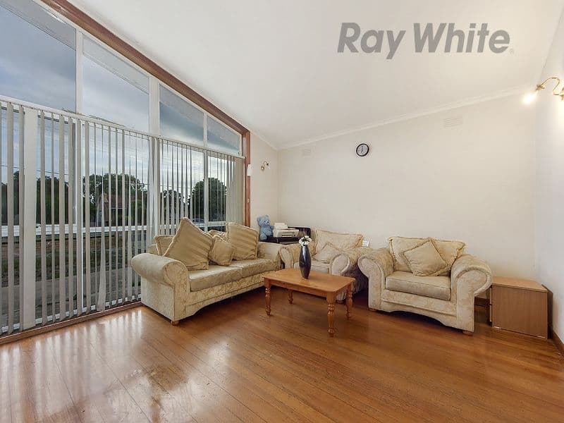 7 Vista Street, St Albans VIC 3021, St Albans - Thumbnail 2