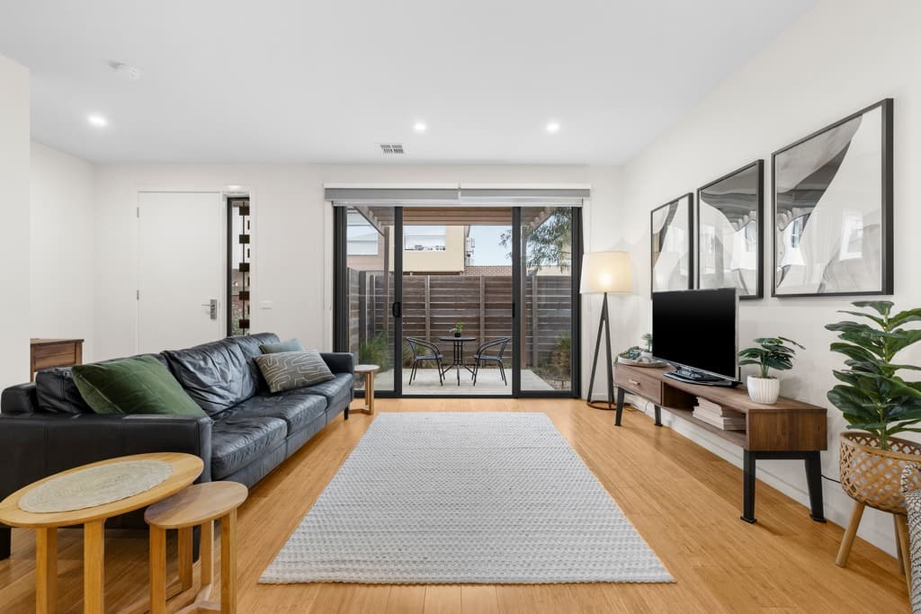 31 Emica Parade, Knoxfield, VIC, 3180, Knoxfield - Thumbnail 5
