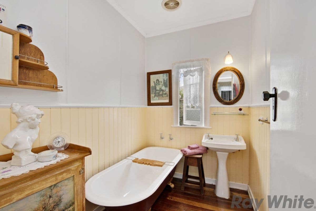 16 Seymour Street, Deception Bay QLD 4508, Deception Bay - Thumbnail 7