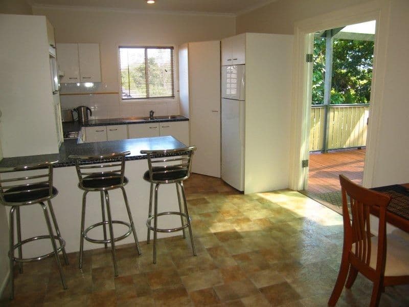 23 Wayland Street, STAFFORD QLD 4053, Stafford - Thumbnail 4