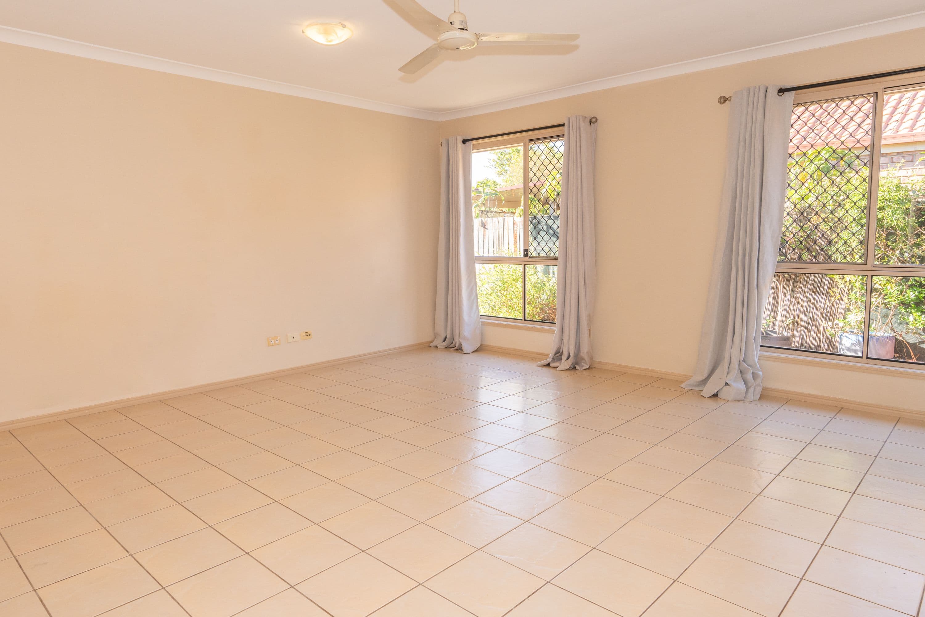 11 Leicester Court, Kippa-Ring QLD 4021, Kippa-Ring - Thumbnail 5