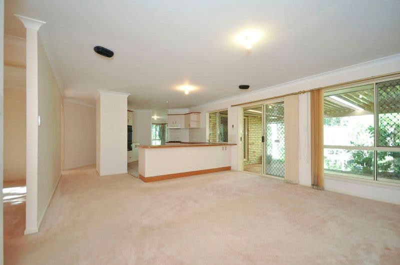 18 Nanette Court, ALEXANDRA HILLS QLD 4161, Alexandra Hills - Thumbnail 5