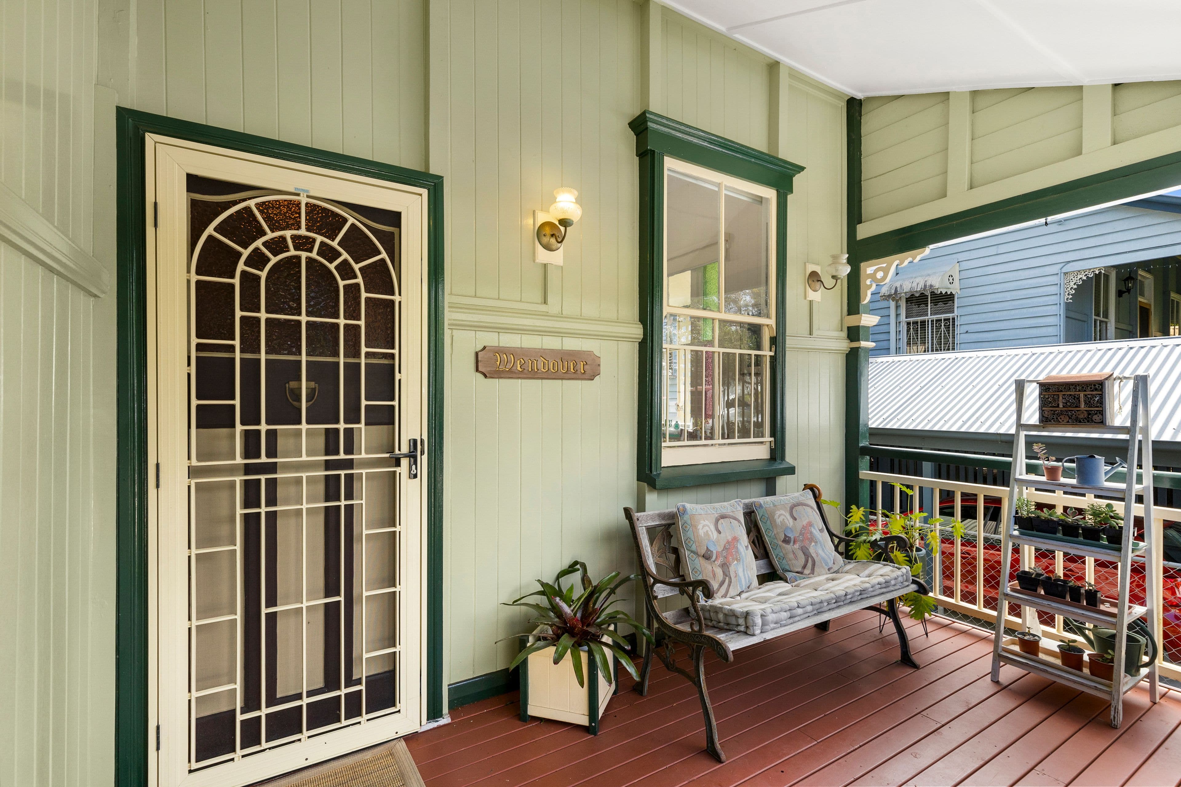 25 Beatrice Street, Bardon QLD 4065, Bardon - Thumbnail 2