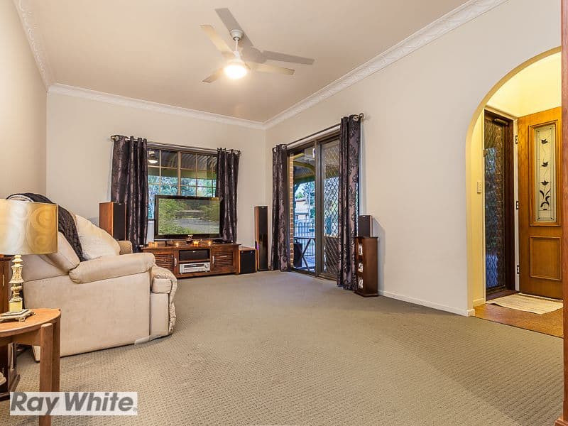 39 Colonial Drive, LAWNTON QLD 4501, Lawnton - Thumbnail 4