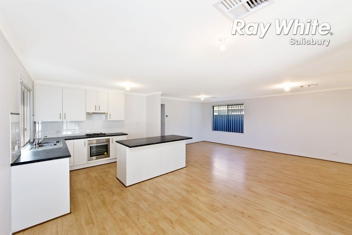 73 Whites Road, Salisbury North SA 5108, Salisbury North - Thumbnail 2