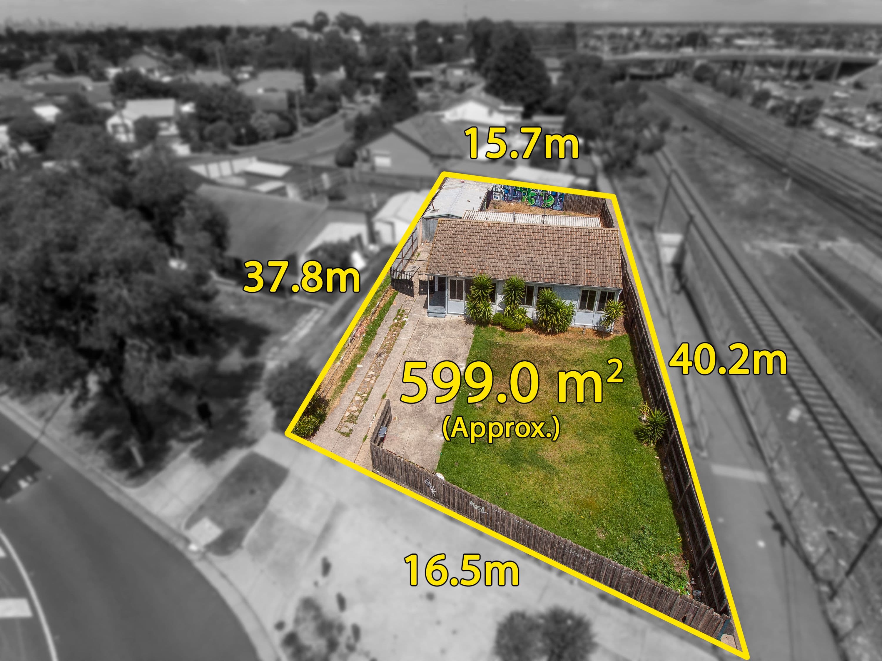 17 Railway Cresent, Broadmeadows VIC 3047, Broadmeadows - Thumbnail 2