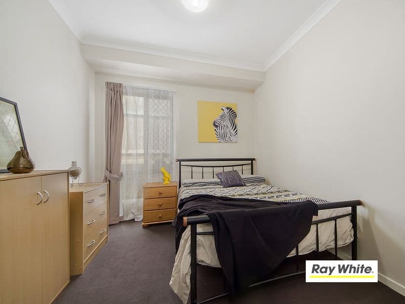 33 Ellenborough Avenue, ORMEAU HILLS QLD 4208, Ormeau Hills - Thumbnail 4