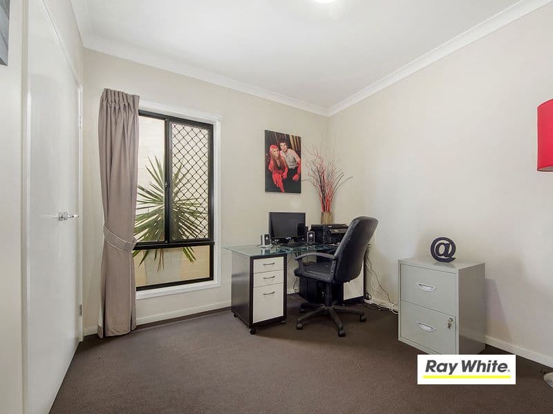 33 Ellenborough Avenue, ORMEAU HILLS QLD 4208, Ormeau Hills - Thumbnail 5