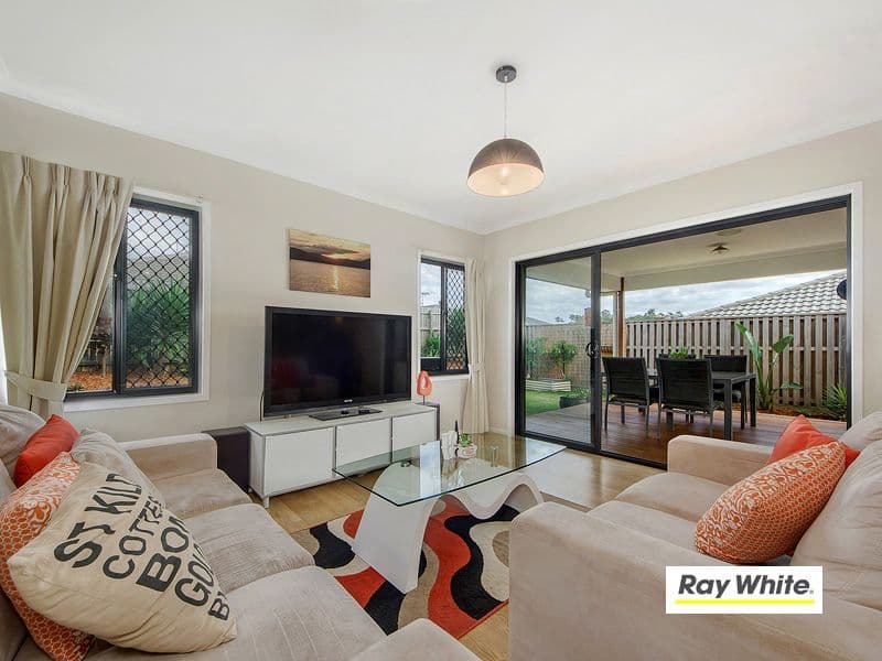 33 Ellenborough Avenue, ORMEAU HILLS QLD 4208, Ormeau Hills - Thumbnail 8