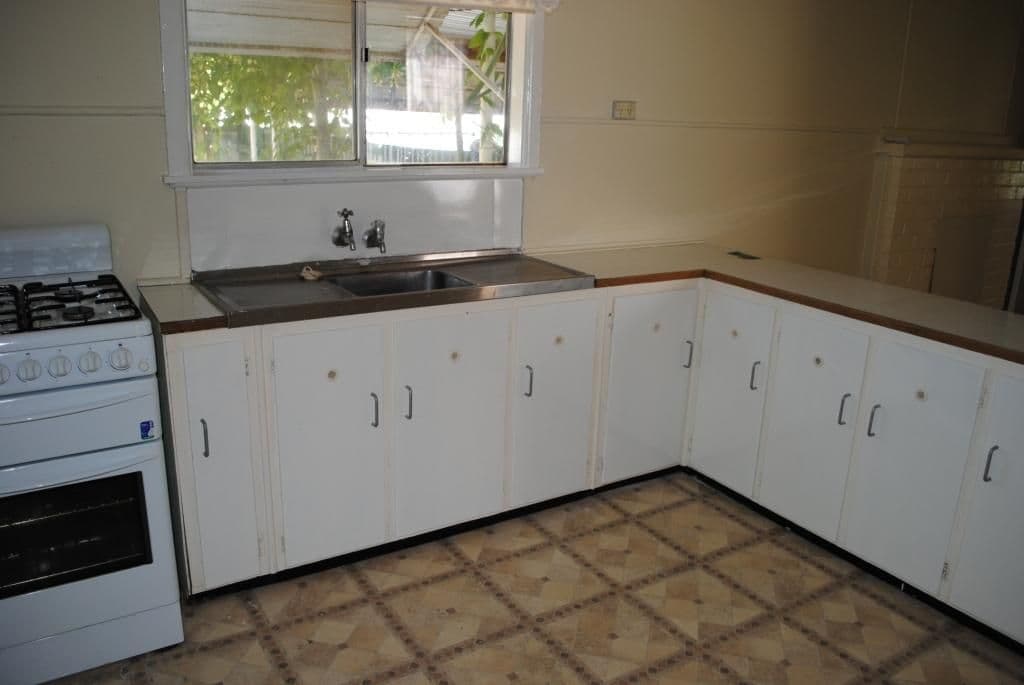 12 Williams Avenue, Cootamundra - Thumbnail 3