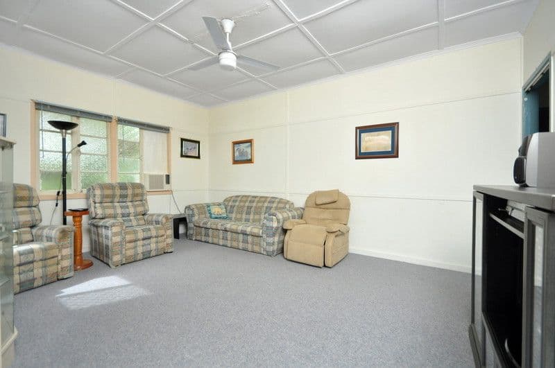 24 Castling Street, STAFFORD QLD 4053, Stafford - Thumbnail 2
