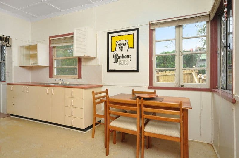 24 Castling Street, STAFFORD QLD 4053, Stafford - Thumbnail 3