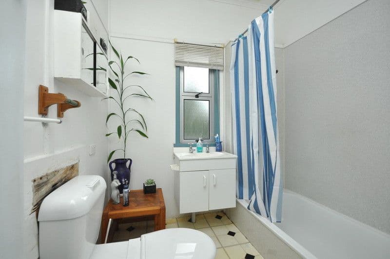 24 Castling Street, STAFFORD QLD 4053, Stafford - Thumbnail 4