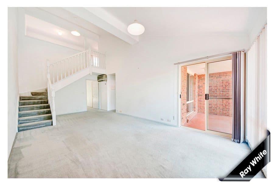 44 Jerrabomberra Avenue, NARRABUNDAH ACT 2604, Narrabundah - Thumbnail 2