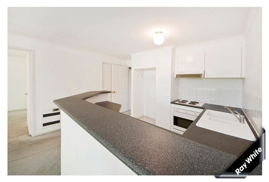 44 Jerrabomberra Avenue, NARRABUNDAH ACT 2604, Narrabundah - Thumbnail 5