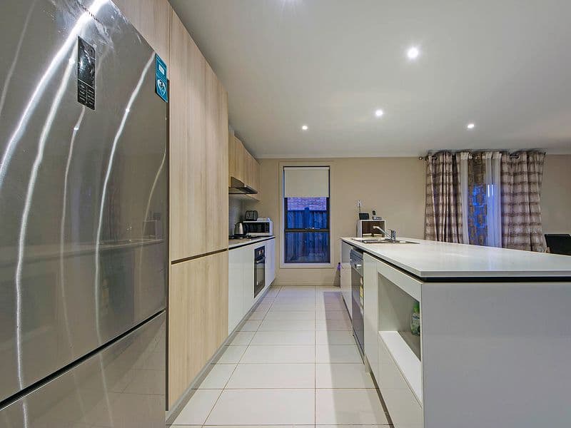 10 Lilyturf Drive, Tarneit VIC 3029, Tarneit - Thumbnail 5