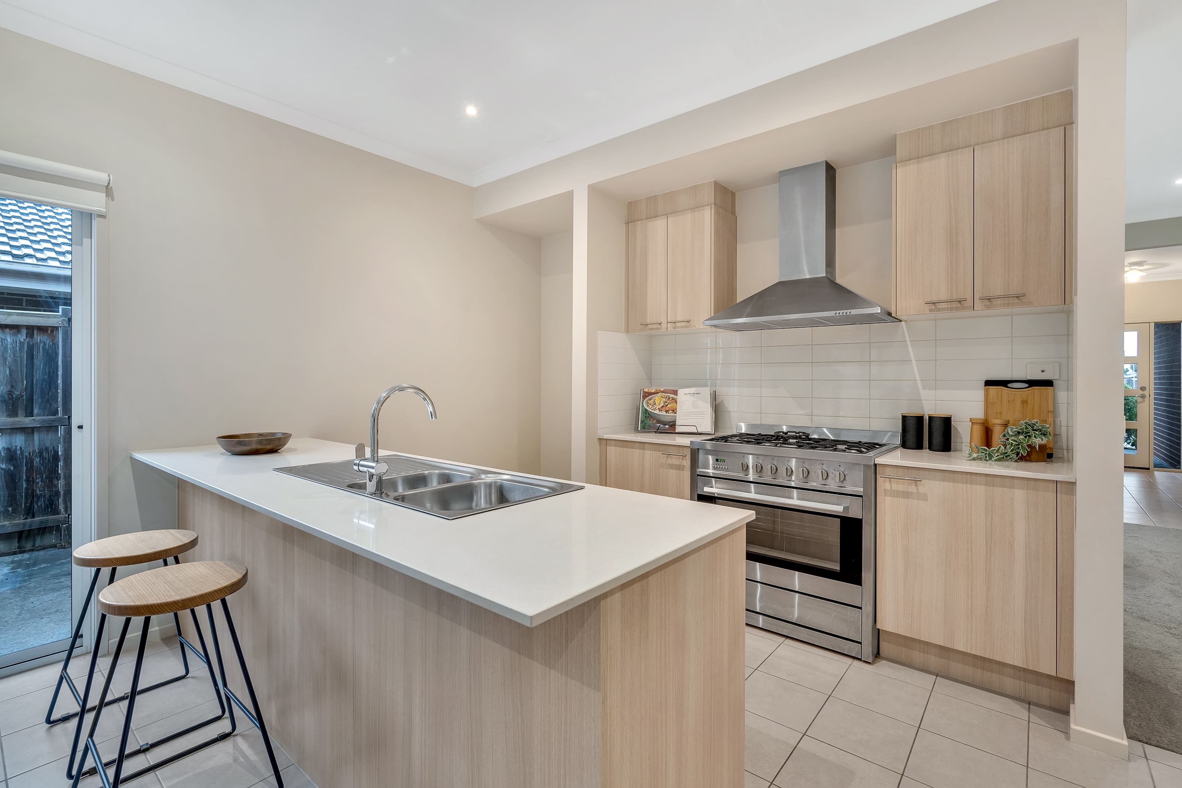 11 Millbrook Terrace, Wallan VIC 3756, Wallan - Thumbnail 2
