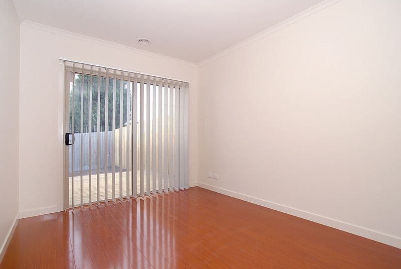 8 Castlecrag Close, ENDEAVOUR HILLS VIC 3802, Endeavour Hills - Thumbnail 5