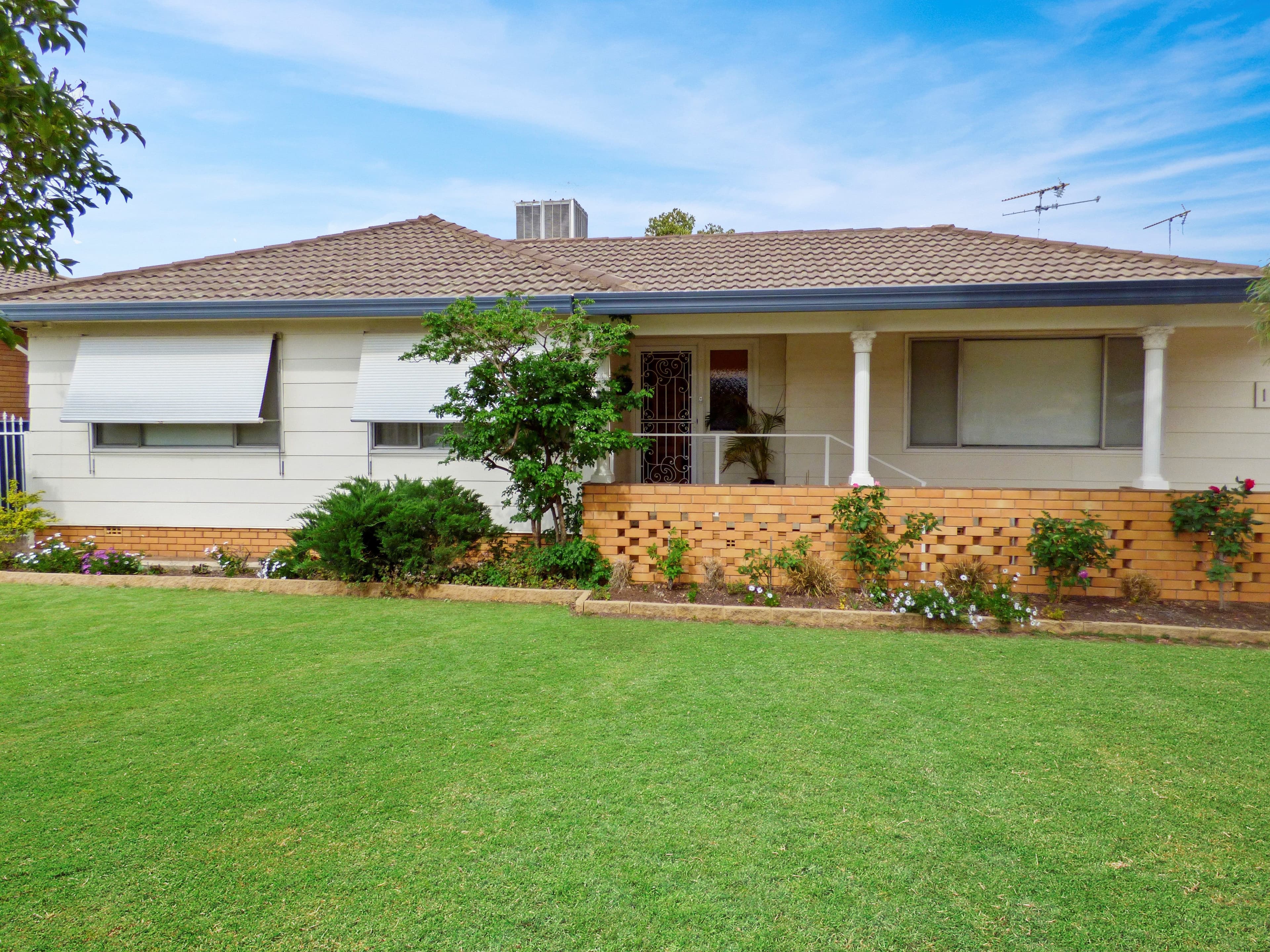 183 Farnell Street, Forbes - Image 1