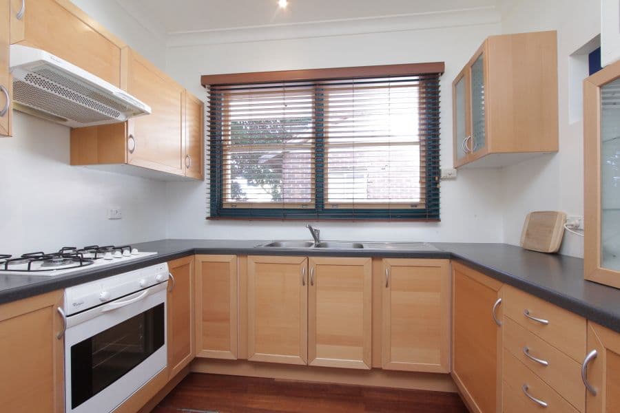 9 Hassett Street, Cloverdale WA 6105, Cloverdale - Thumbnail 2
