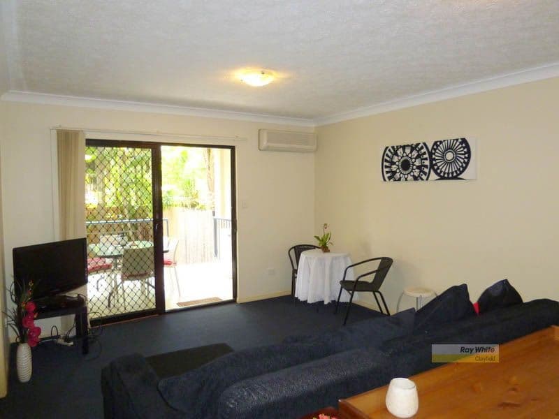 51 Junction Road, CLAYFIELD QLD 4011, Clayfield - Thumbnail 2