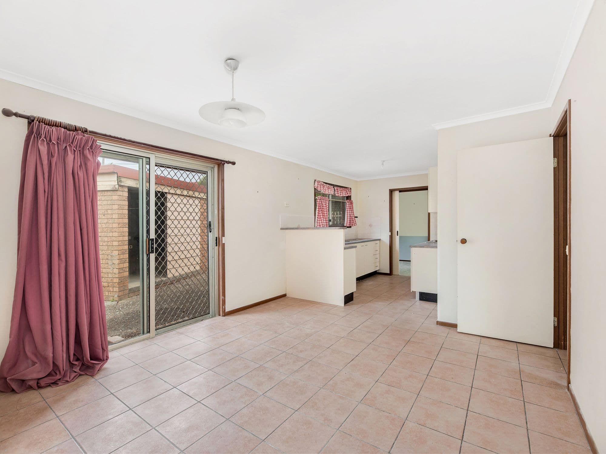 25 Dobell Avenue, Collingwood Park QLD 4301, Collingwood Park - Thumbnail 5