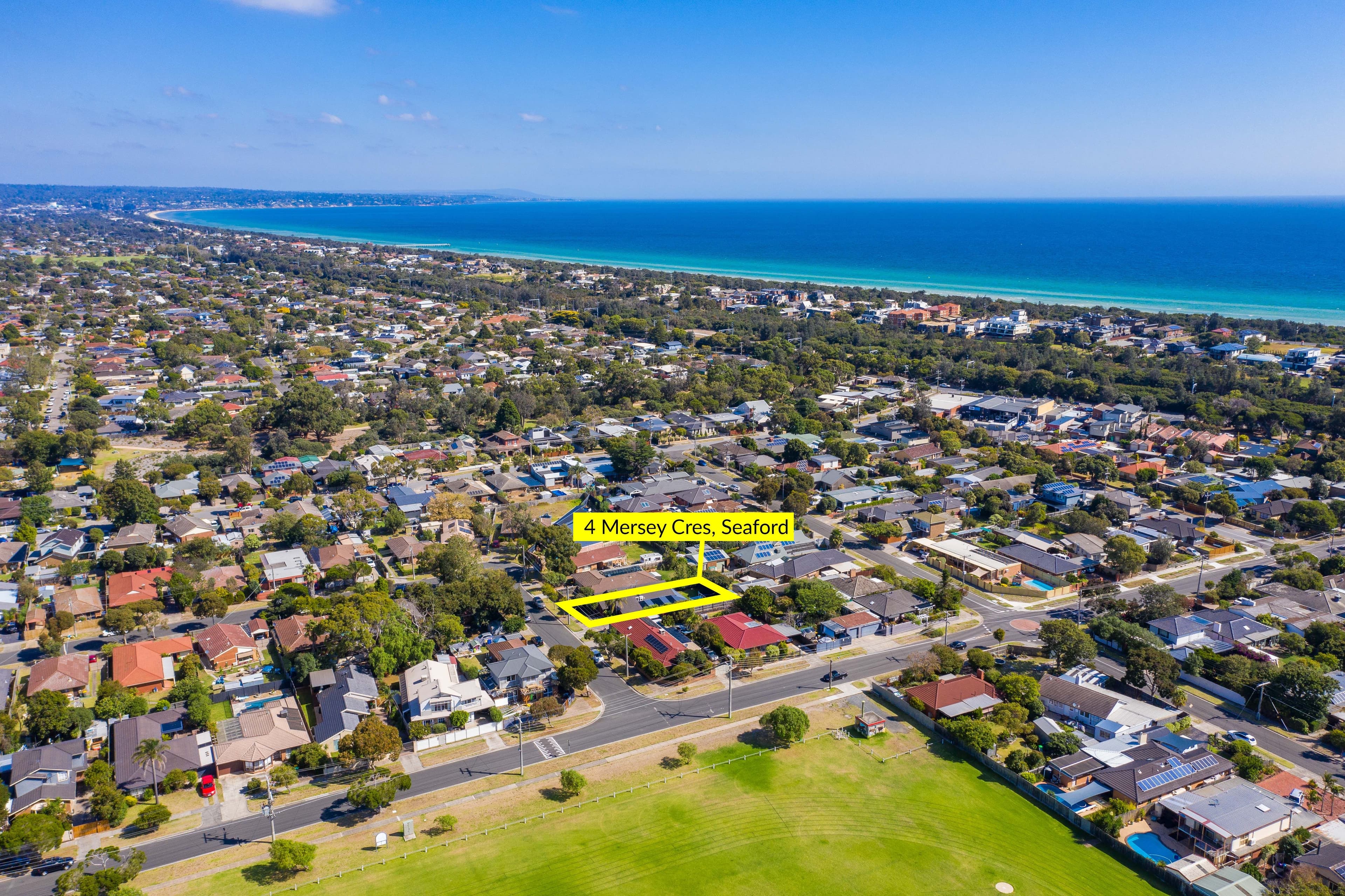 4 Mersey Crescent, Seaford VIC 3198, Seaford - Thumbnail 2