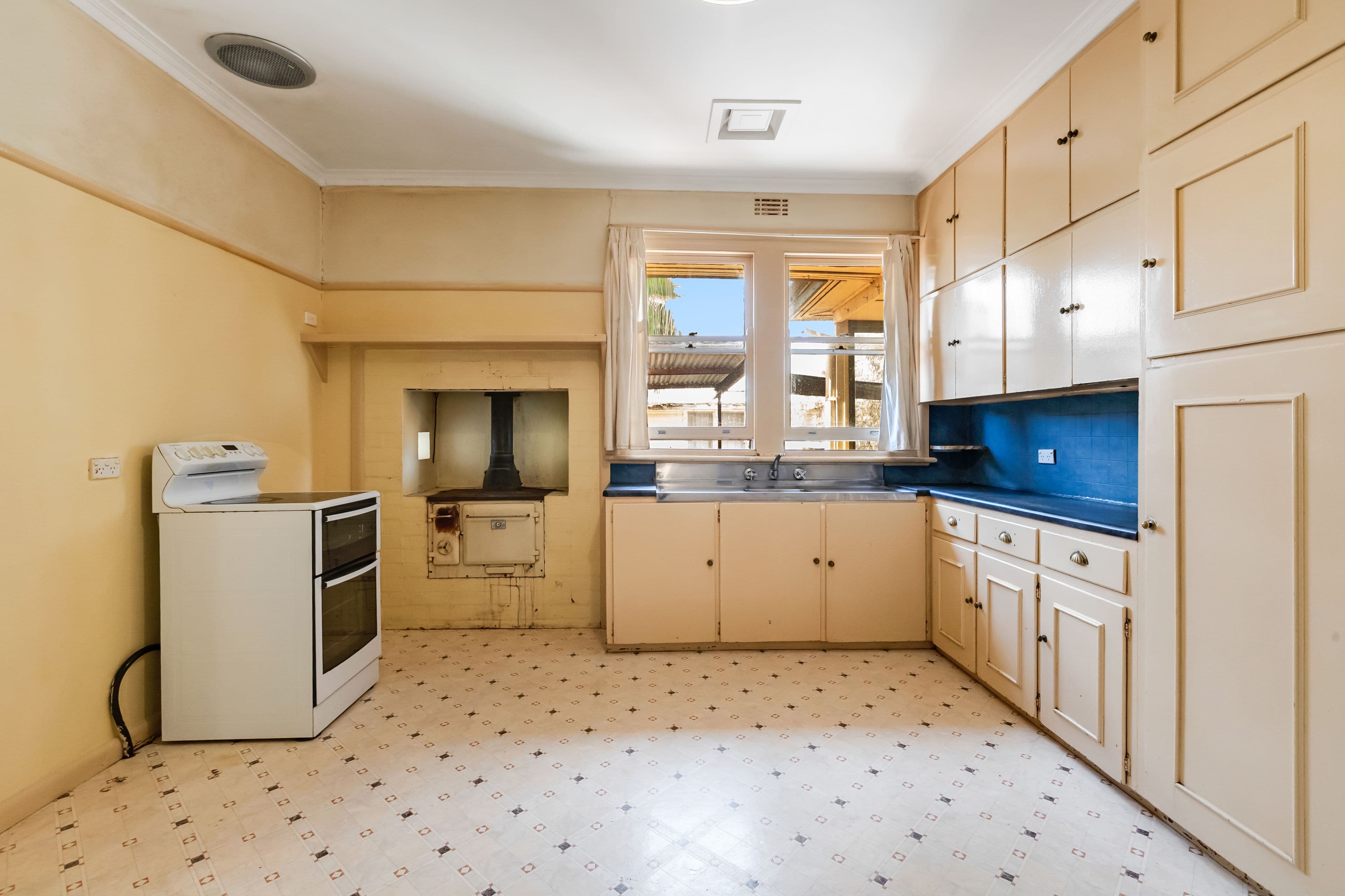 677 Woomera Avenue, Red Cliffs VIC 3496, Red Cliffs - Thumbnail 5