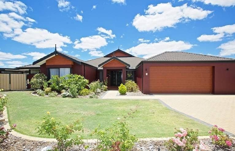 4 Elata Close, Ellenbrook WA 6069, Ellenbrook - Image 1