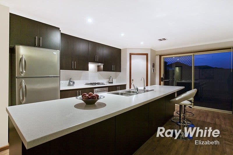 10 Alexios Court, MUNNO PARA WEST SA 5115, Munno Para West - Thumbnail 4