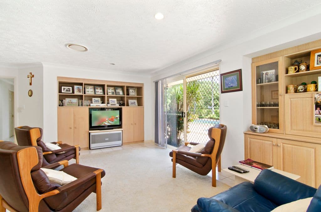 915 Currumbin Creek Road, Currumbin Valley QLD 4223, Currumbin Valley - Thumbnail 6