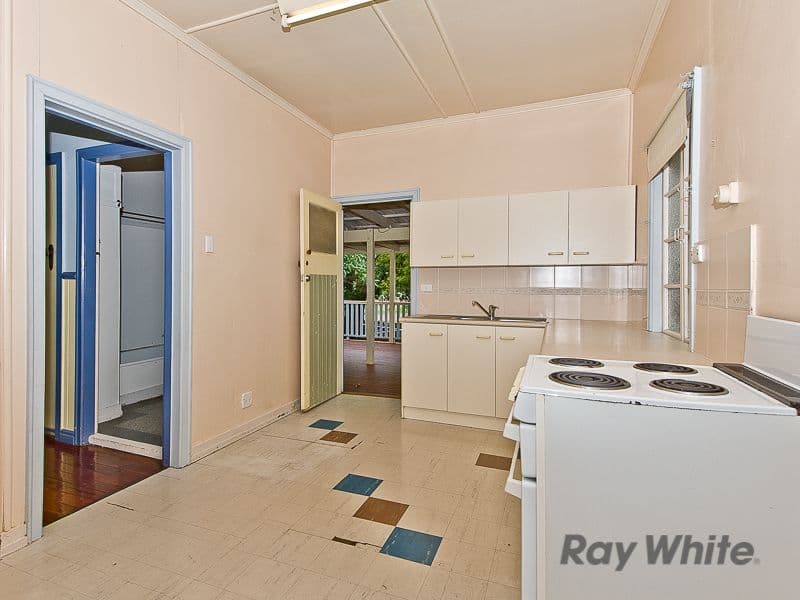 59 Fifth Avenue, KEDRON QLD 4031, Kedron - Thumbnail 7