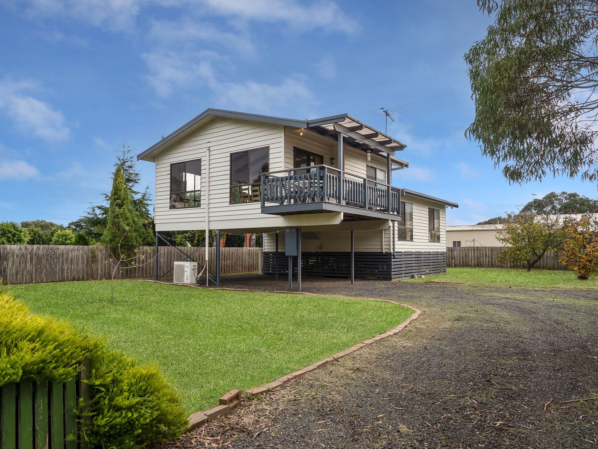 21 Ventnor Road, Cowes VIC 3922, Cowes - Image 1