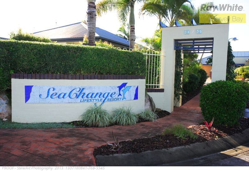 34 Elizabeth Street, URANGAN QLD 4655, Urangan - Thumbnail 2