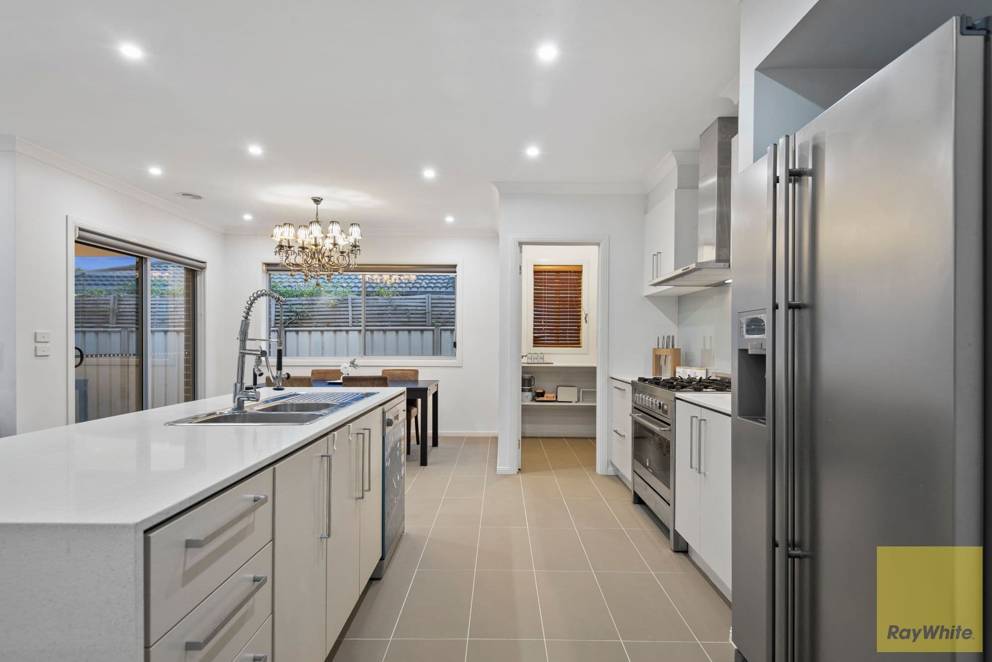 8 Tallgrass Avenue, Truganina VIC 3029, Truganina - Thumbnail 7