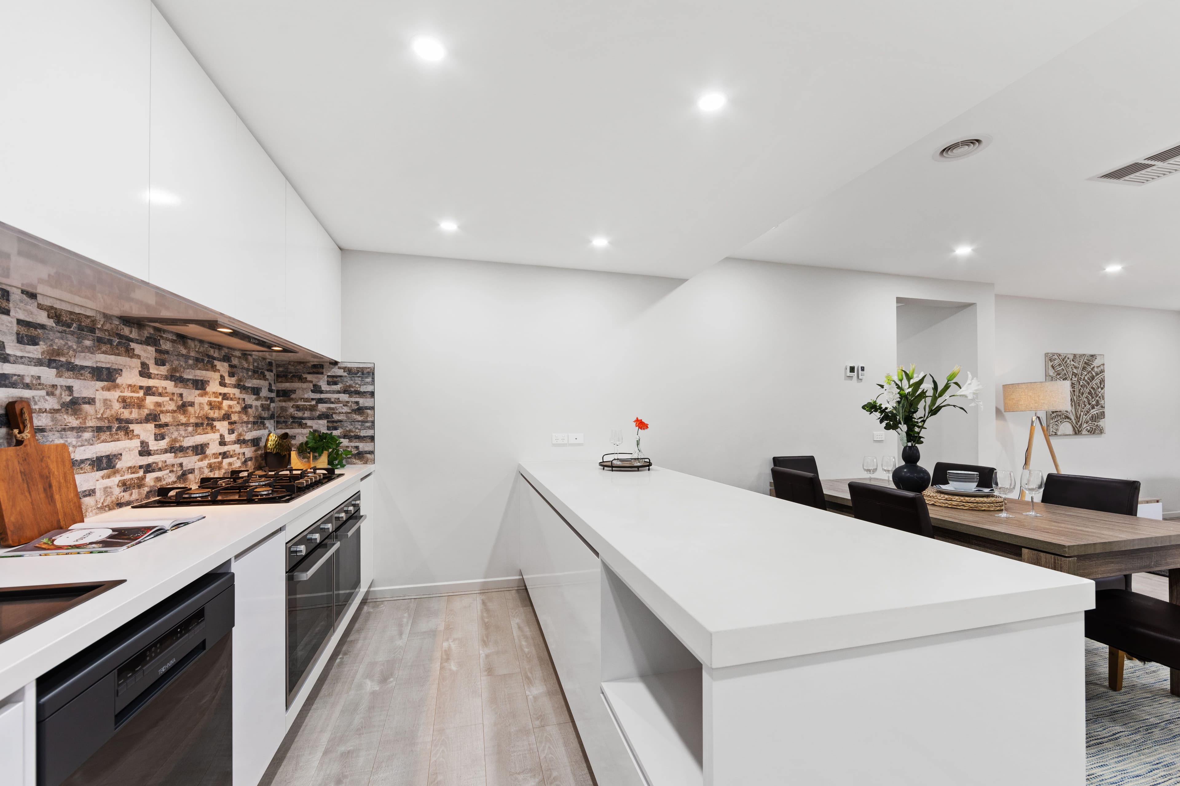 11 Garner Grove, Rockbank VIC 3335, Rockbank - Thumbnail 3