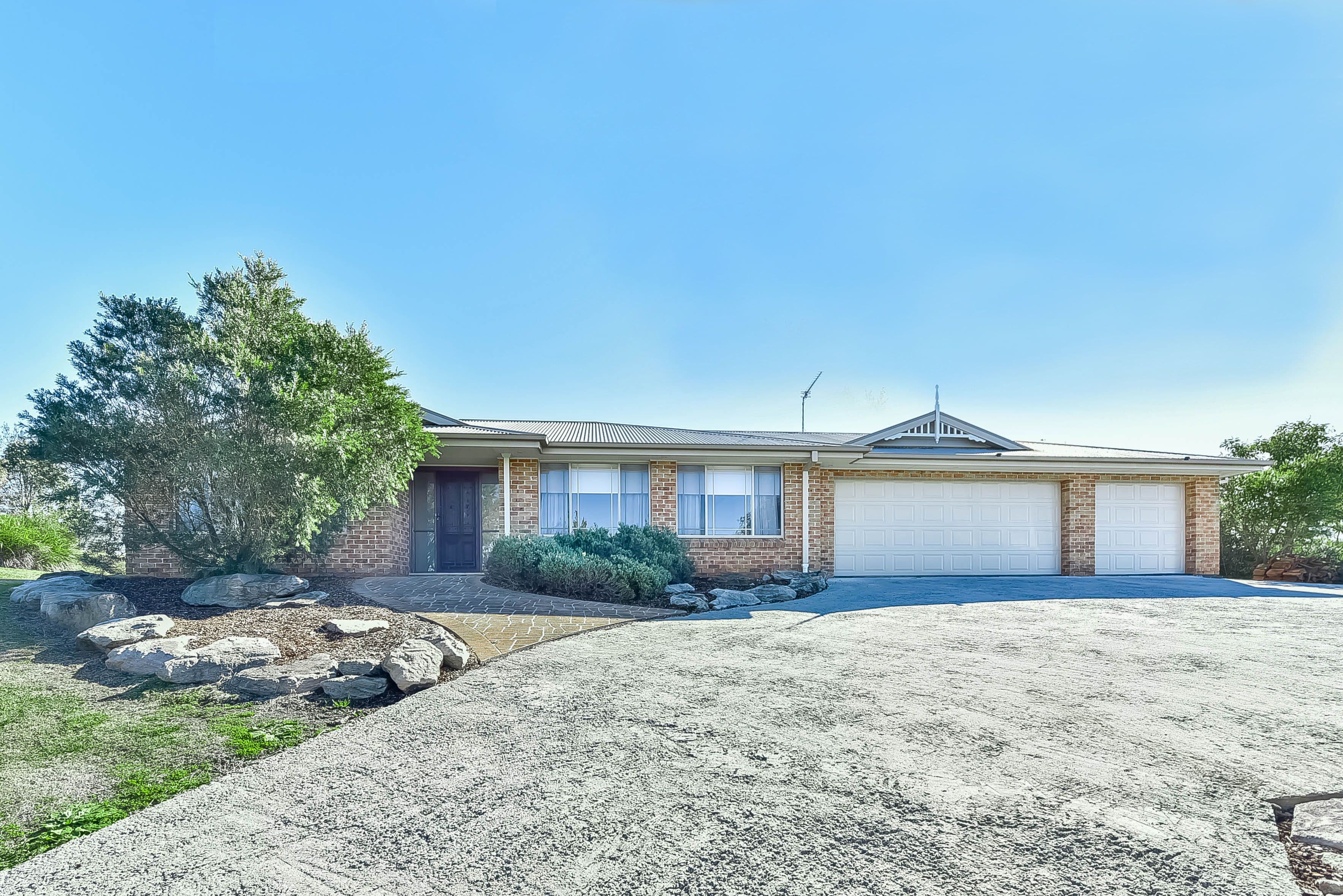 150 Abbotsford Road, Picton - Thumbnail 2