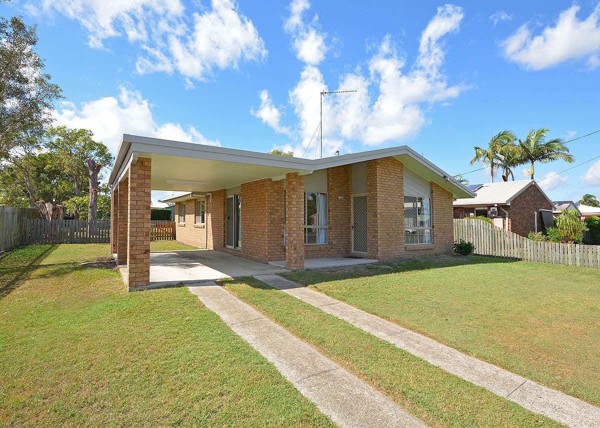 16 Hamer Street, Urangan QLD 4655, Urangan - Thumbnail 5