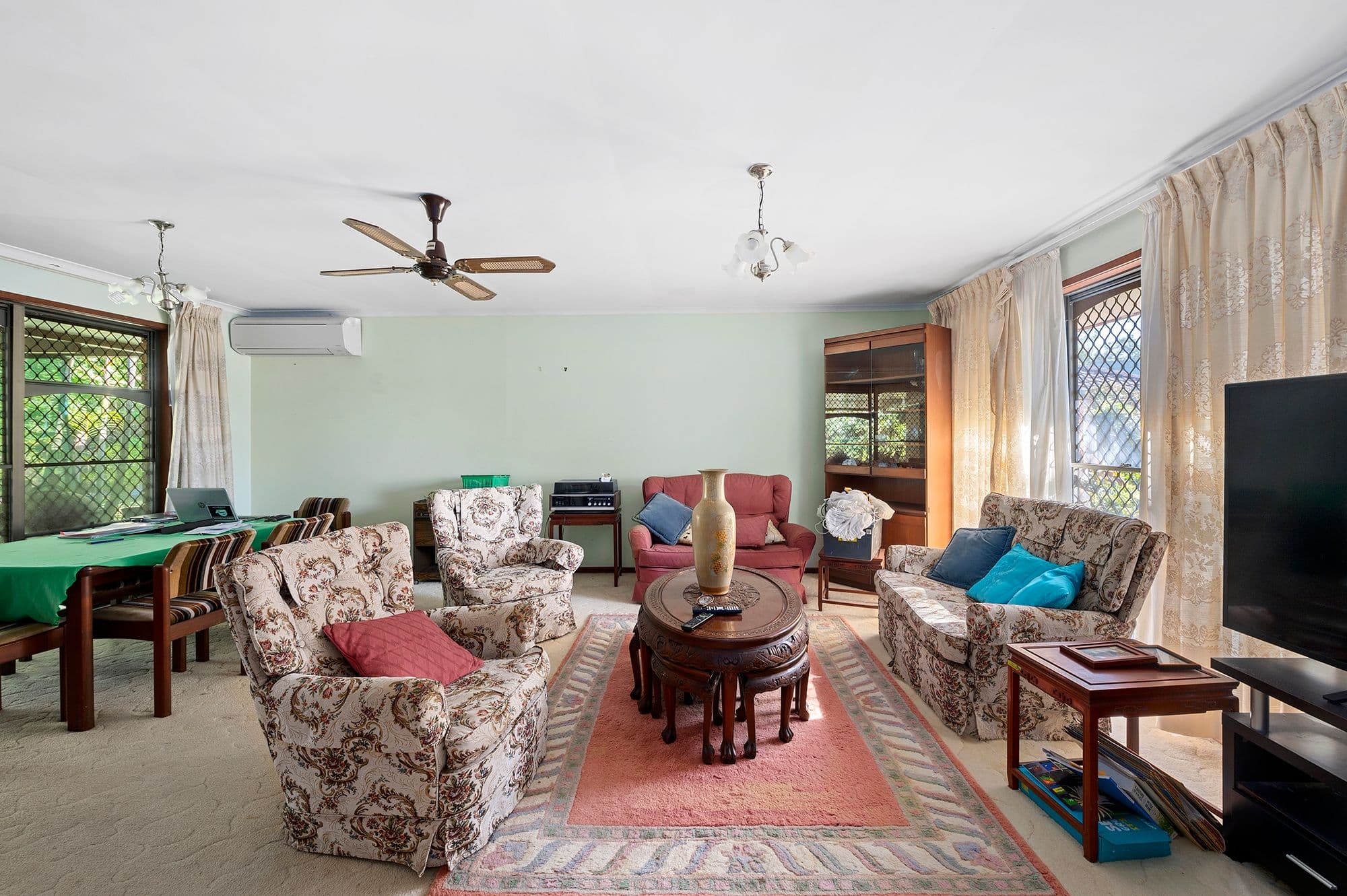 12 Bribie Court, Mermaid Waters QLD 4218, Mermaid Waters - Thumbnail 2