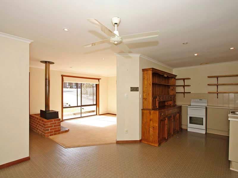 12 Range Court, Arundel, QLD, 4214, Arundel - Thumbnail 5